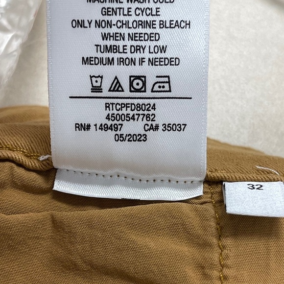 Joe's Jeans Precious Straight Roasted Pecan Cargo Pants - Size 32 - NWT - Picture 7 of 10
